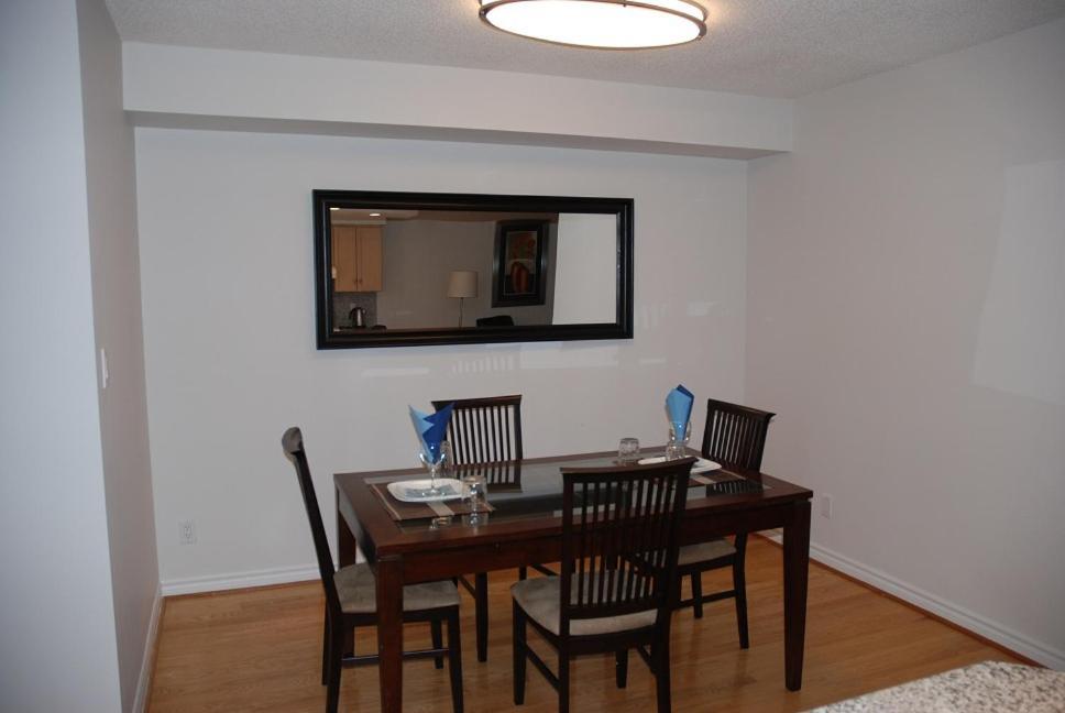 Toronto Luxury Accommodations - Qwest Kültér fotó