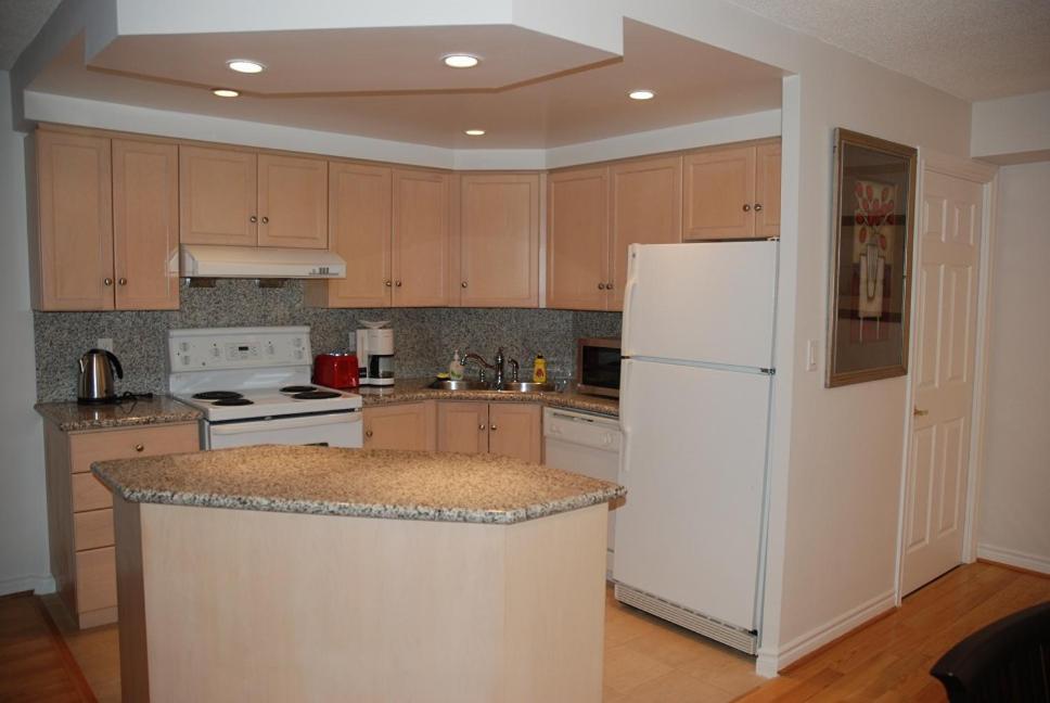 Toronto Luxury Accommodations - Qwest Kültér fotó