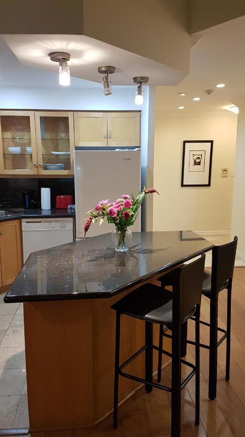 Toronto Luxury Accommodations - Qwest Kültér fotó