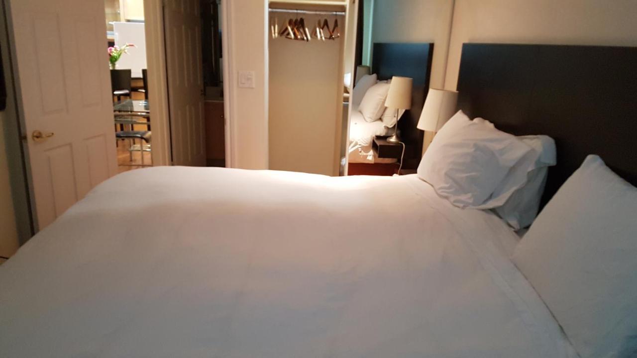 Toronto Luxury Accommodations - Qwest Kültér fotó